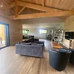 Accords Pyrénées - Vue Pyrénées - Piscine Et - Classé 4 étoiles Сasa de vacaciones *