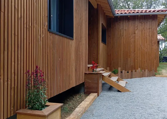 Casa de Férias Accords Pyrenees - Vue Pyrenees - Piscine Et - Classe 4 Etoiles Estadens