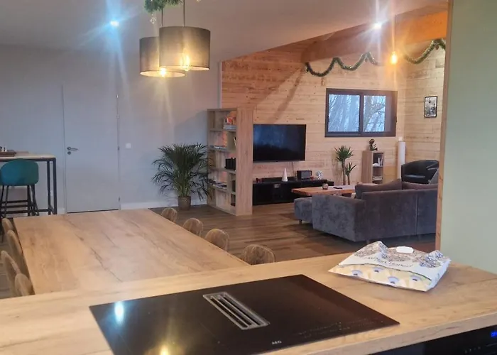 Casa de Férias Accords Pyrenees - Vue Pyrenees - Piscine Et - Classe 4 Etoiles *